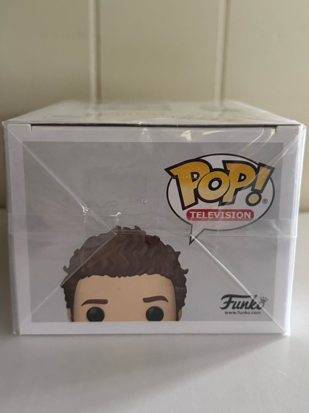 Funko Pop! Seinfeld Kramer Vinyl Figure - Brown Hair, Yellow Shirt, White Vest - Picture 5 of 6
